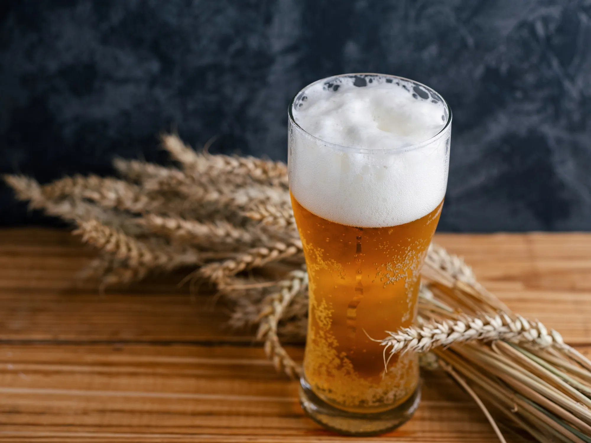 啤酒酵母粉含粗蛋白≧43%，幫助維持消化道機能